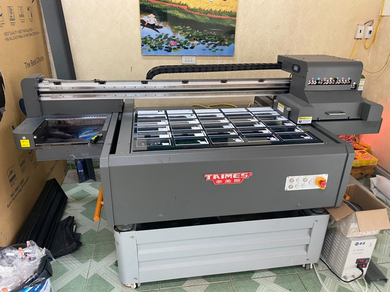 in-uv-phang