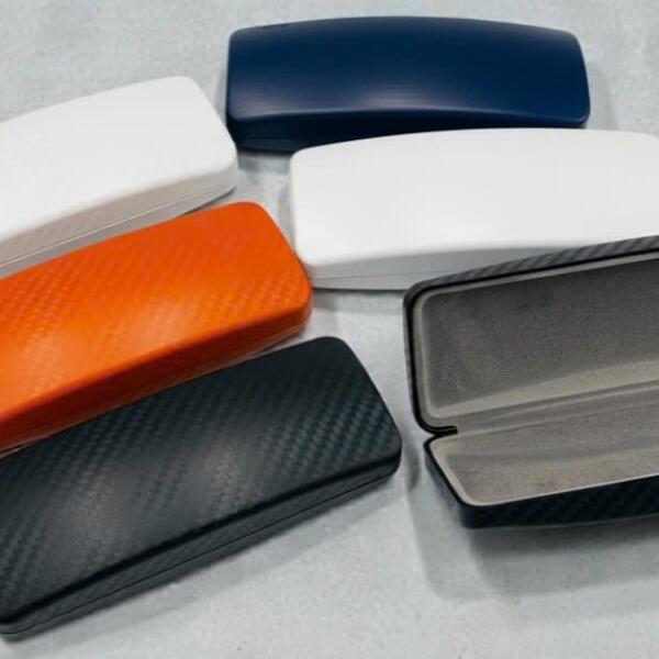 Hộp kính nhựa ABS có bền không? Đánh giá thực tế từ nhà máy