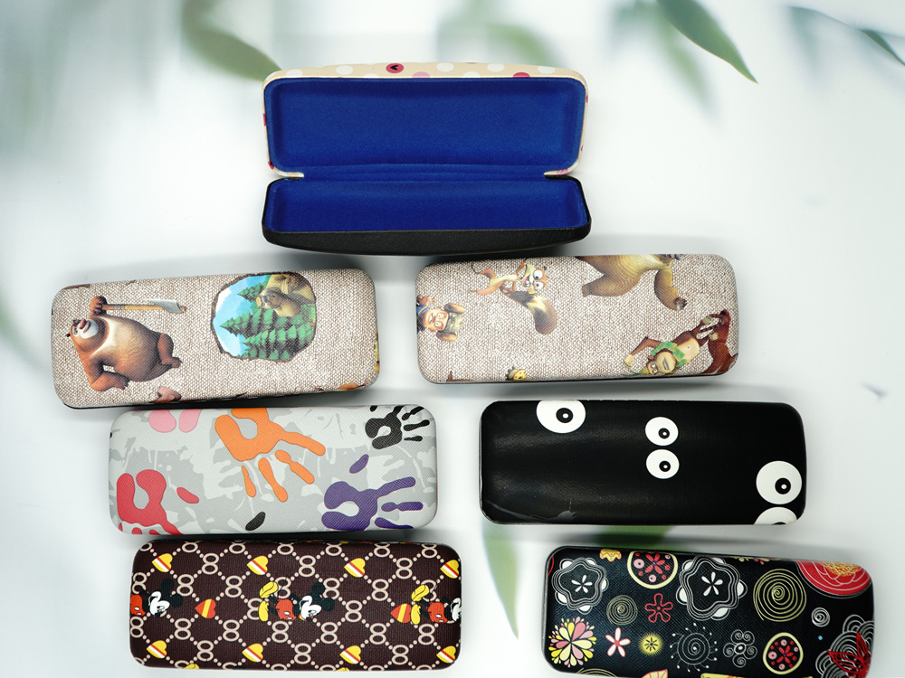 hop-hoa-tiet-hoat-hinh